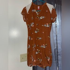 Women’s summer time dress